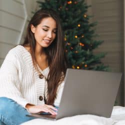 Here’s What Online Shoppers are Purchasing for the Holidays, According to Pub E-commerce Trends